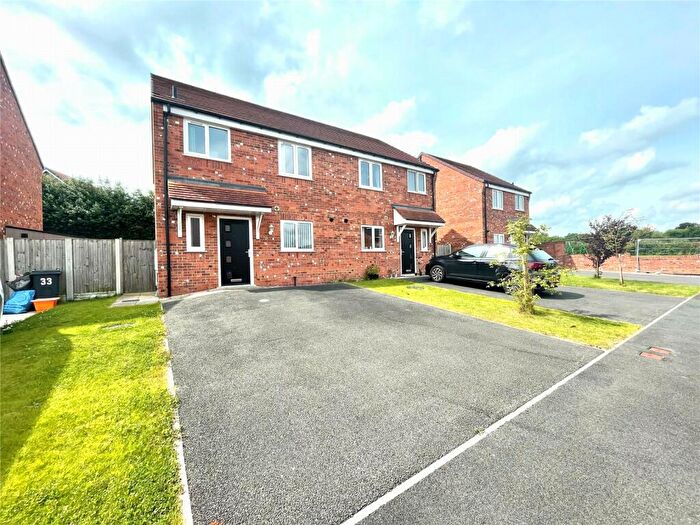 3 Bedroom Semi-Detached House To Rent In Fairoaks Drive, Connahs Quay, Deeside, Flintshire, CH5