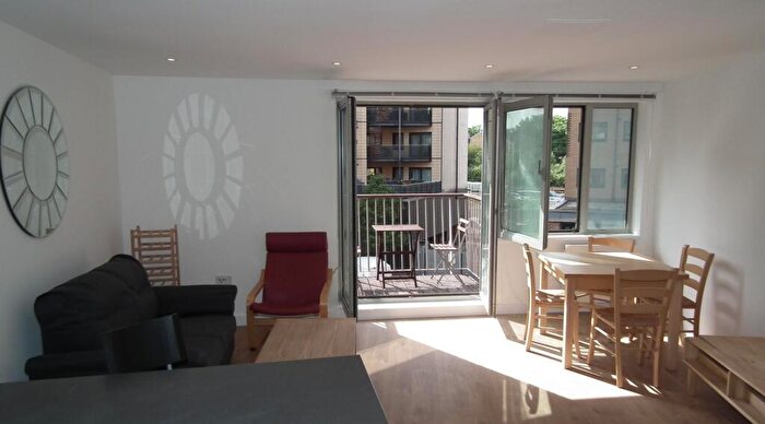 1 Bedroom Flat To Rent In Vizion, London - Epc Rating B, N7