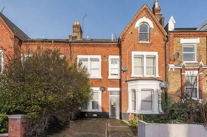 2 Bedroom Flat For Sale In Lewin Road, Streatham, SW16