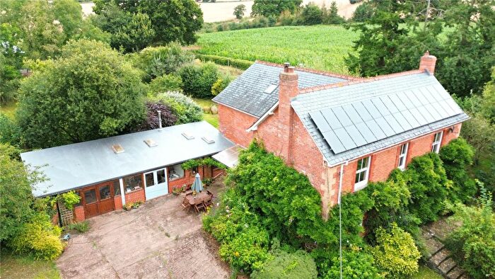 4 Bedroom Detached House For Sale In . Acres - Pennicott, Shobrooke, Crediton, Devon, EX17