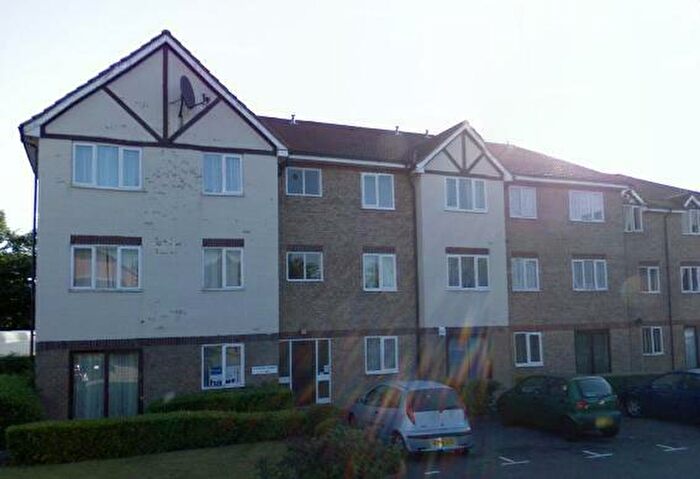 2 Bedroom Apartment To Rent In Lapwing Court, Eagle Drive, Colindale, London, NW9