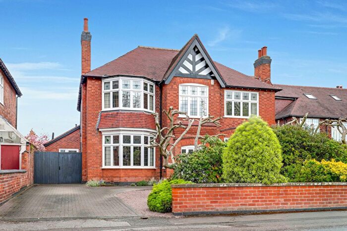 4 Bedroom Detached House For Sale In Priory Road, West Bridgford, NG2