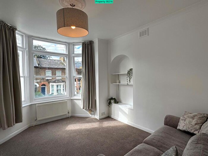 2 Bedroom Flat To Rent In Denman Road, London, SE15