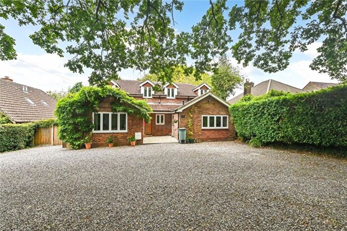 6 Bedroom Detached House For Sale In Blackberry Lane, Four Marks, Alton, Hampshire, GU34