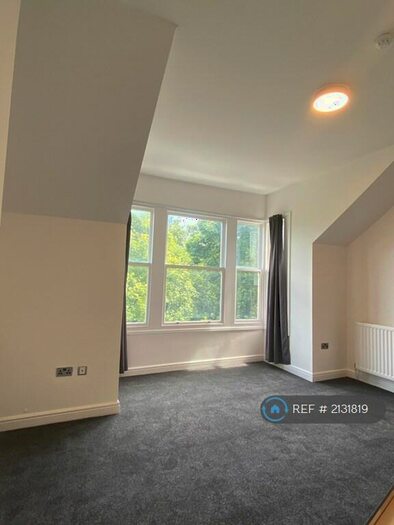 2 Bedroom Flat To Rent In Elms West, Sunderland, SR2