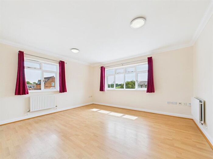2 Bedroom Flat For Sale In Morello Gardens, Stevenage Road, Hitchin, SG4