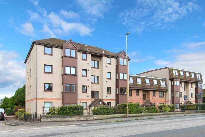 1 Bedroom Flat For Sale In / Moira Terrace, Craigentinny, Edinburgh, EH7