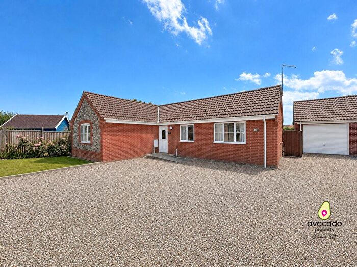 3 Bedroom Bungalow For Sale In Anne Stannard Way, Bacton, Norwich, Norfolk, NR12