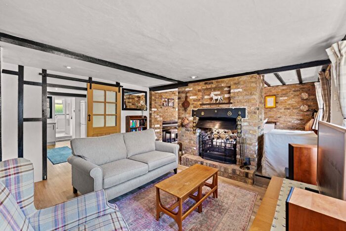 3 Bedroom Semi-Detached House For Sale In Ref: El - High Street, Rusper, RH12