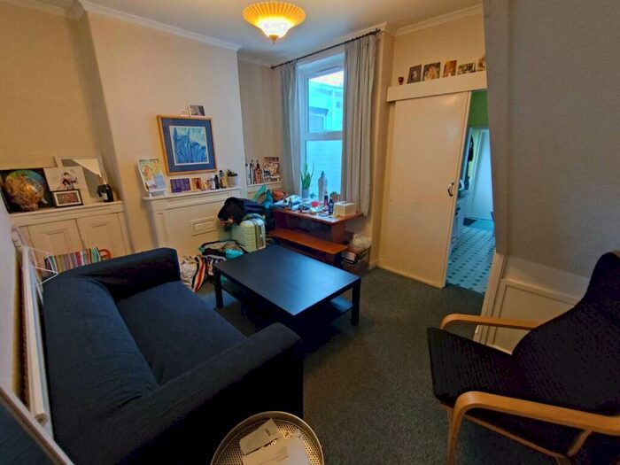 3 Bedroom House To Rent In Keppoch Street, Roath, Cardiff, CF24