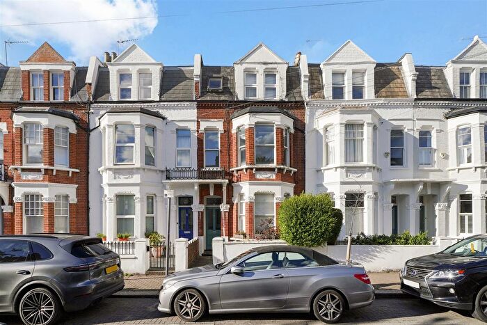 1 Bedroom Flat For Sale In Norroy Road, Putney, SW15