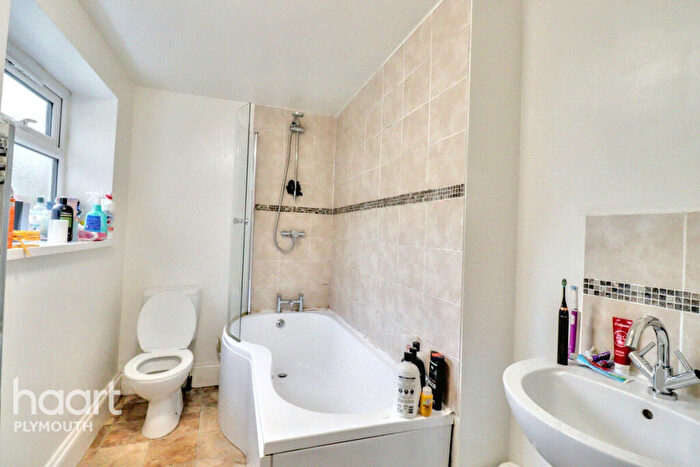 3 Bedroom Terraced House For Sale In Victory Street, Plymouth, PL2