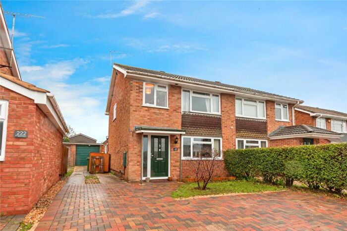 3 Bedroom Semi-Detached House For Sale In Britten Road, Basingstoke, Hampshire, RG22