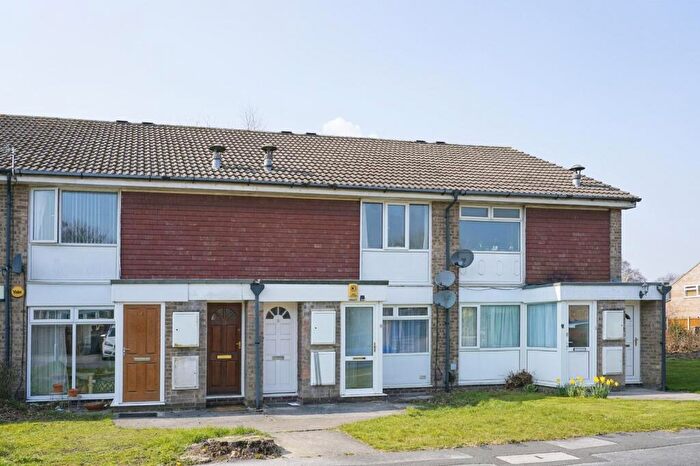 1 Bedroom Apartment To Rent In Turnberry View, Leeds, West Yorkshire, LS17