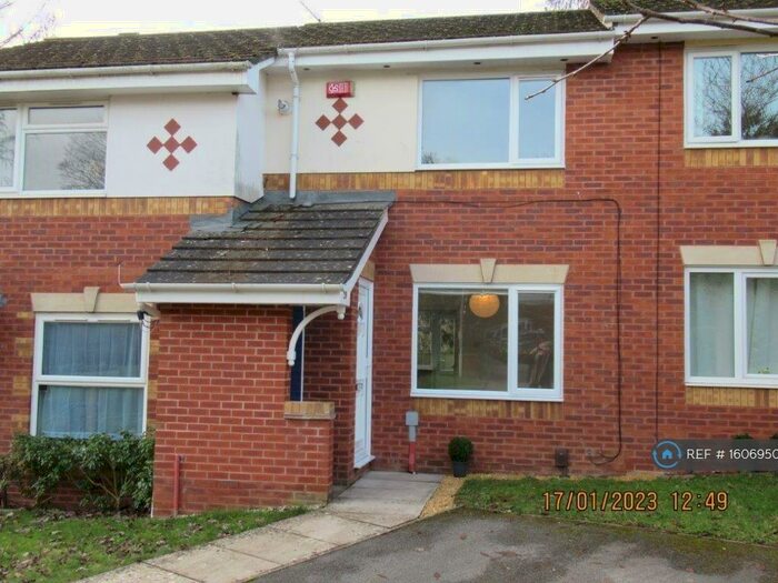 2 Bedroom Terraced House To Rent In Excalibur Close, Exeter, EX4
