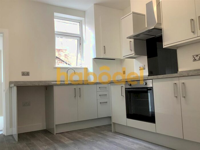 3 Bedroom Terraced House To Rent In Mayfield Avenue, Mayfield Street, Hull, HU3