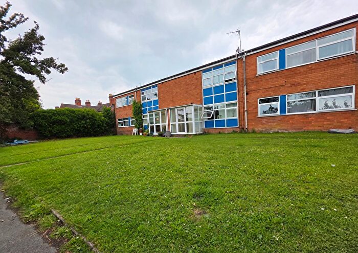 2 Bedroom Flat To Rent In Eagle Street, Wolverhampton, WV3