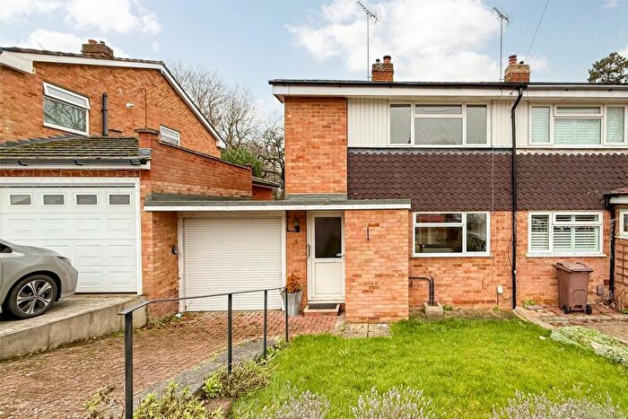 3 Bedroom Semi Detached House For Sale In Deans Gardens, St. Albans, Hertfordshire, AL4