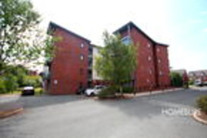 2 Bedroom Flat To Rent In Bridgefield Court, L34