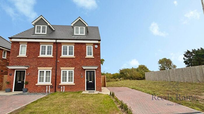 3 Bedroom Semi-Detached House To Rent In Aspen Drive, High Hold, Pelton, Chester Le Street, DH2