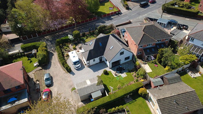4 Bedroom Detached Bungalow For Sale In Churchfield Lane, Darton, S75