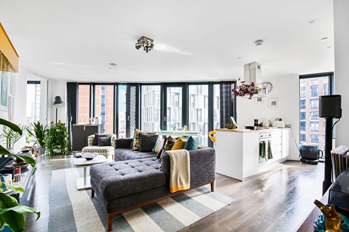 2 Bedroom Flat For Sale In Station Street, Unex Tower, E15