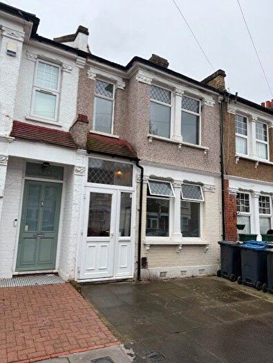 3 Bedroom Terraced House To Rent In Dalmally Road, Croydon, Surrey, CR0