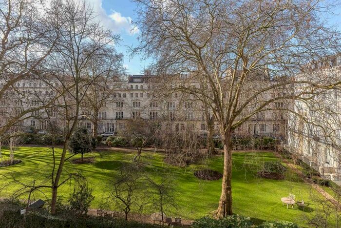Studio To Rent In Kensington Gardens Sq, Bayswater, London, W2