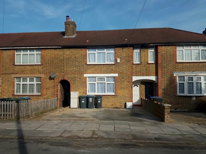 3 Bedroom Terraced House To Rent In Montagu Gardens, London, N18