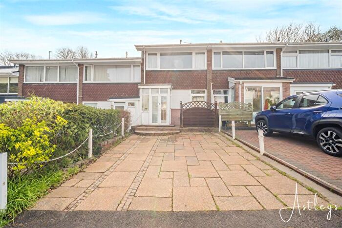 2 Bedroom Terraced House For Sale In Castle Acre, Mumbles, Swansea, SA3