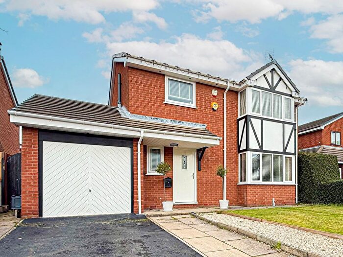 4 Bedroom Detached House For Sale In The Beeches, Liverpool, L18