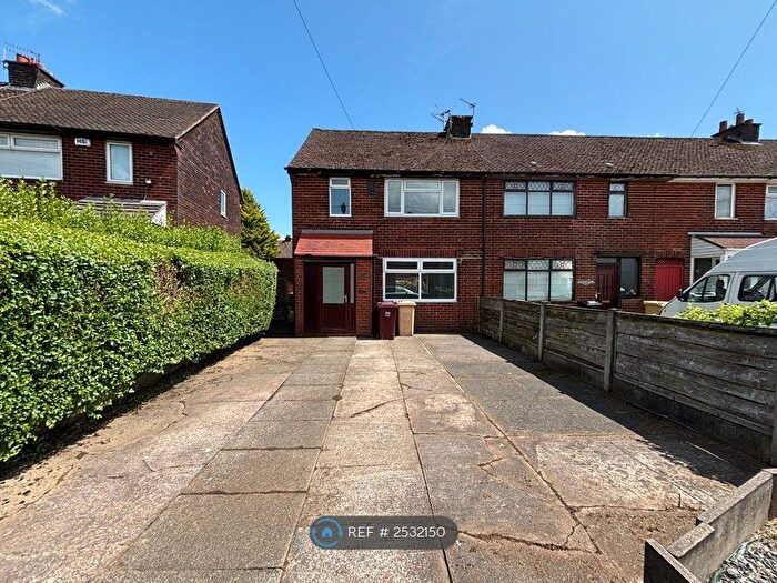 3 Bedroom Semi-Detached House To Rent In Wildman Lane, Farnworth, Bolton, BL4