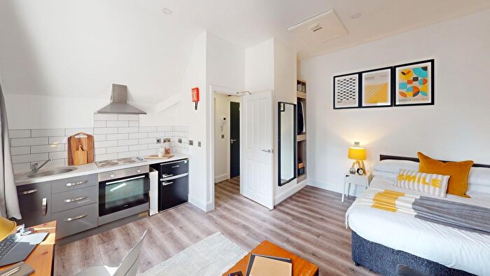 2 Bedroom Terraced House To Rent In Flat, , Edge Lane, Liverpool, L7