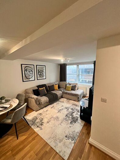 2 Bedroom Flat To Rent In Cromwell Road, London, SW7