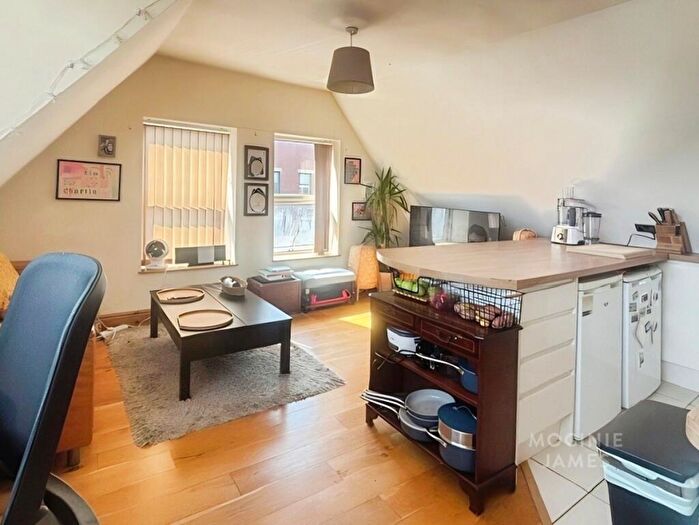 1 Bedroom Flat To Rent In City Road, Roath, Cardiff, CF24