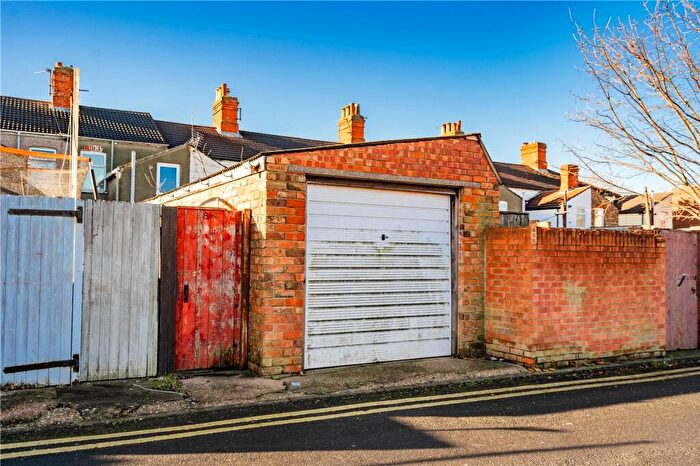 Garage / Parking For Sale In Macaulay Street, Grimsby, DN31