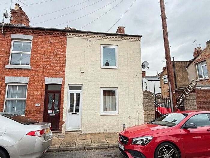 2 Bedroom End Terrace House To Rent In Melville Street, Northampton, NN1
