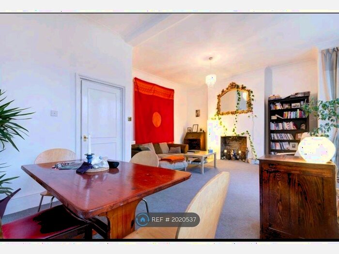 2 Bedroom Flat To Rent In Archway Road, London, N6