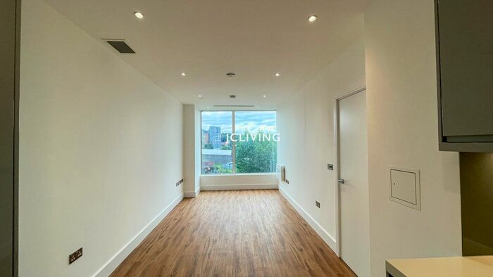 1 Bedroom Flat To Rent In Westgate House, London, W5