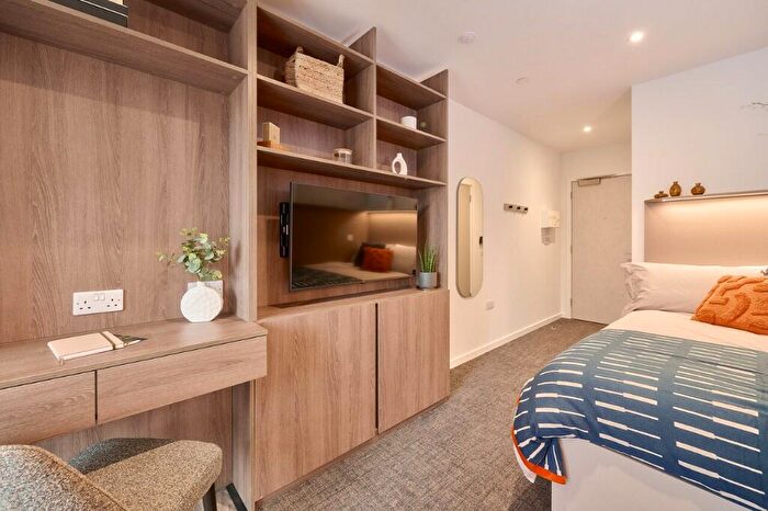 Studio To Rent In Square Gardens, Manchester, M15