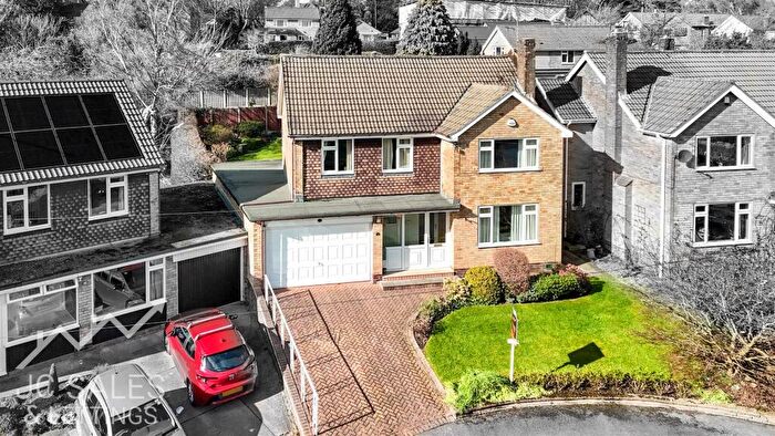 4 Bedroom Detached House For Sale In Old Hay Close, Sheffield, S17