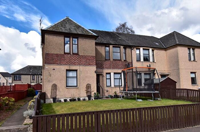 3 Bedroom Flat To Rent In Dryburgh Avenue, Denny, FK6