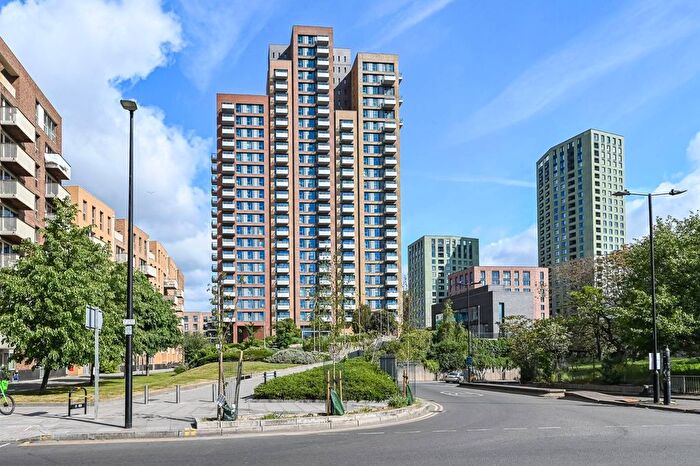 2 Bedroom Flat For Sale In Jefferson Plaza, Bow, London, E3