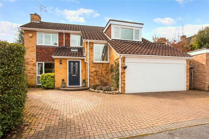 4 Bedroom Detached House To Rent In Highdown, Fleet, GU51
