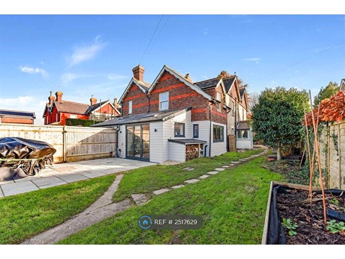 4 Bedroom Semi-Detached House To Rent In Dairy Lane, Walberton, Arundel, BN18