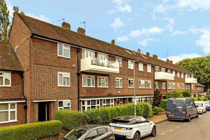 5 Bedroom Flat To Rent In Rowditch Lane, London, SW11