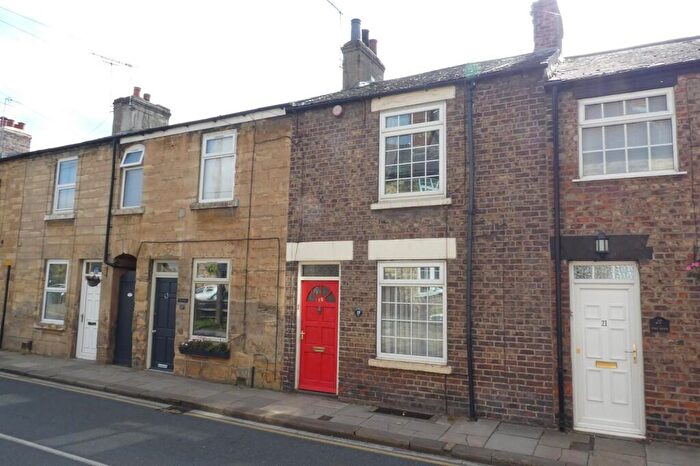 2 Bedroom Terraced House To Rent In St James Street, Wetherby, LS22