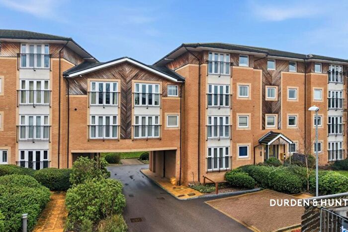 2 Bedroom Apartment For Sale In Stafford Avenue, Hornchurch, RM11