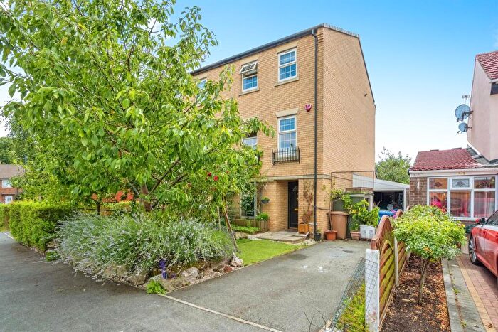 4 Bedroom Semi-Detached House For Sale In Greenfields Avenue, Littleover, Derby, DE23