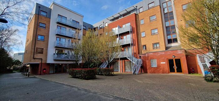 2 Bedroom Apartment To Rent In North Star Boulevard, Greenhithe, Kent, DA9